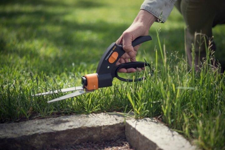 Ножиці для трави з Серво-системою Fiskars GS42 (1000589) 1000589 фото