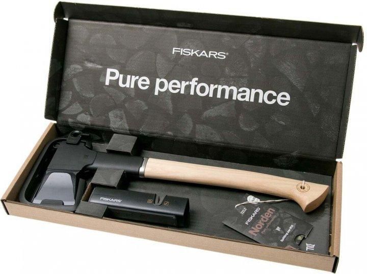 Набір подарунковий 2 в 1 Fiskars Norden N12 та точило (1052277) 1052277 фото