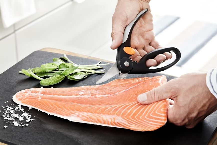 Ножиці кухонні для риби Fiskars Functional Form Fish Shears 22 см (1003032) 1003032 фото