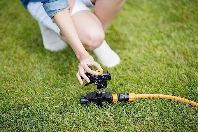 Дощуватель імпульсний металевий Fiskars з механізмом увімкн./викл. (1023658) 1023658 фото