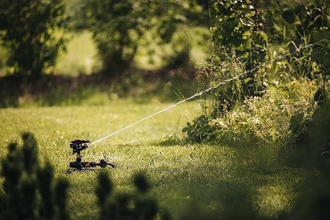 Дощувач пульсуючий Fiskars з підставкою з механізмом увімк./вимк (1027050) 1027050 фото